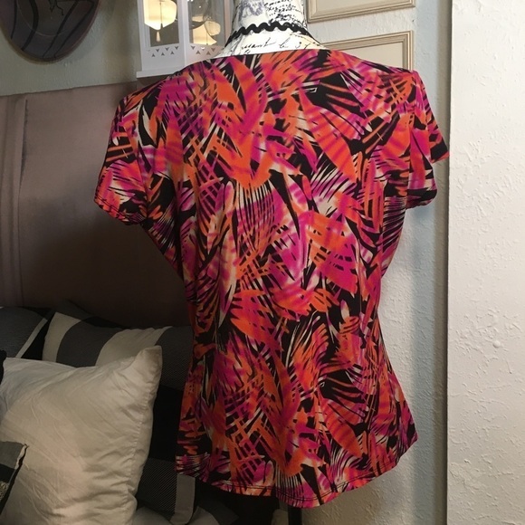 Worthington gathered neckline bright tropical print blouse - Picture 4 of 7
